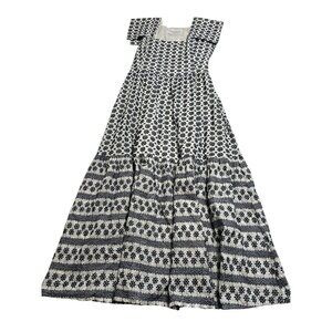 IQ Collection Africa Square Neck Midi Dress in White Black